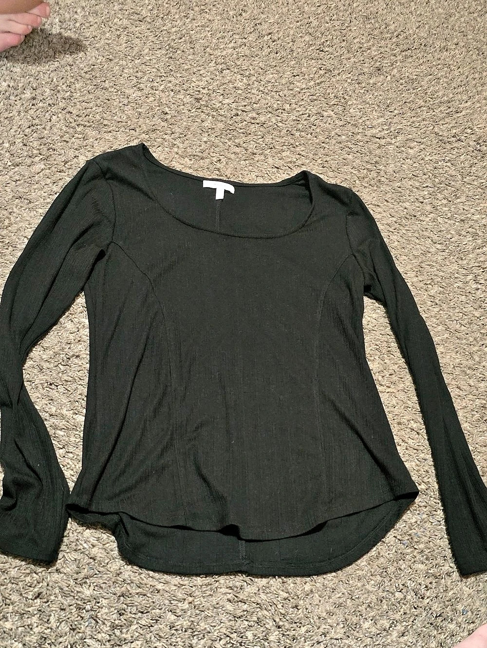 Maurices Long Sleeve Top in Black Size Large Like New